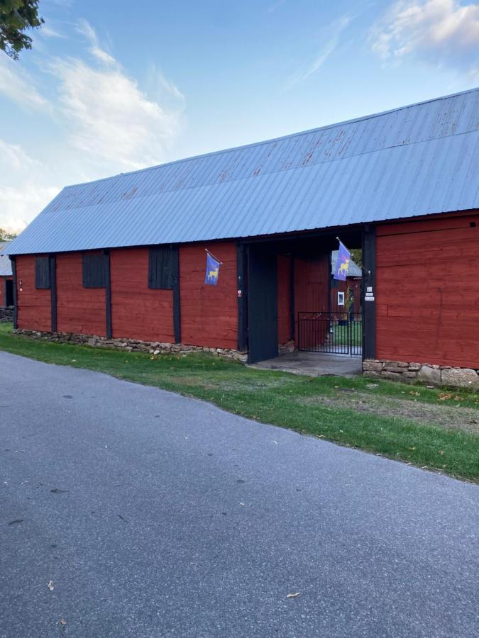 Bo I Egen Stuga Pa Haerlig Oelandsgard Köpingsvik Zewnętrze zdjęcie