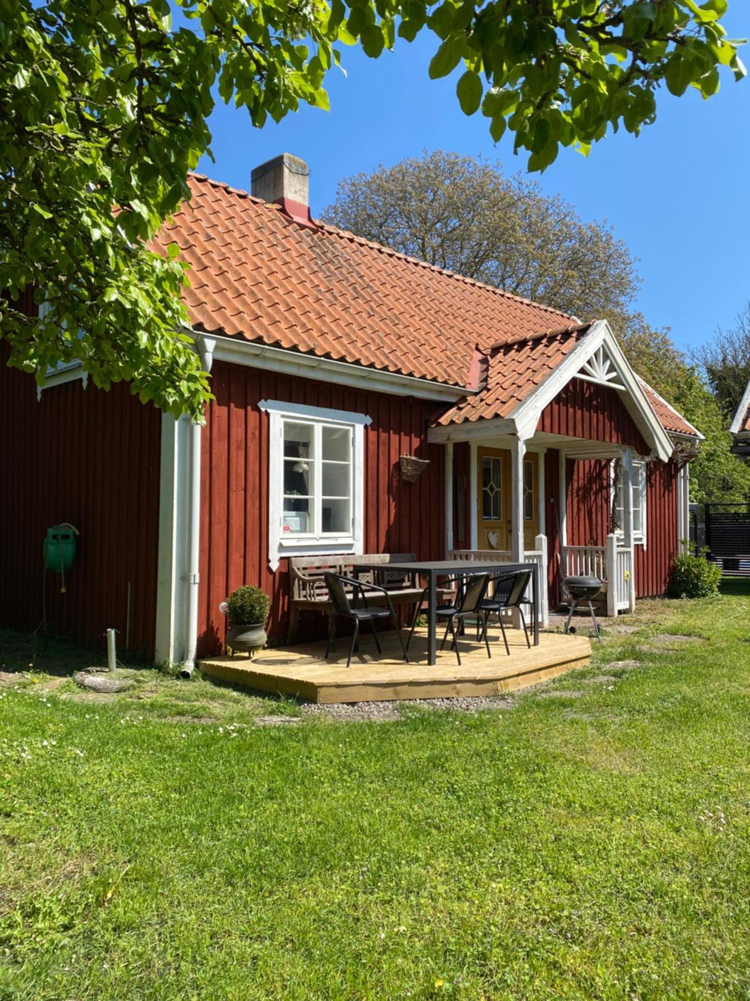 Bo I Egen Stuga Pa Haerlig Oelandsgard Köpingsvik Zewnętrze zdjęcie